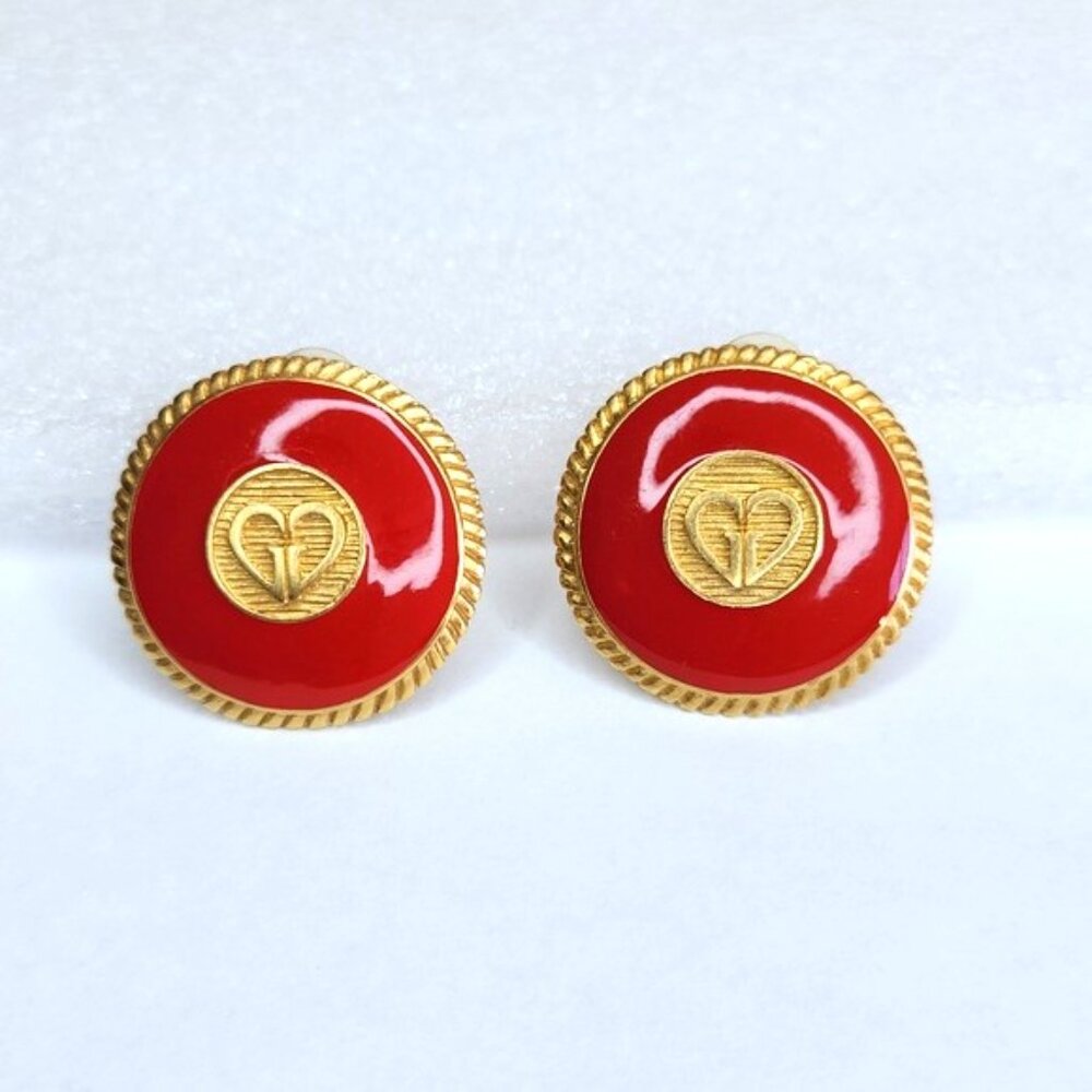 St. John VINTAGE Red and Gold Round Clip On Earrings OS Rare Uncommon Collectors